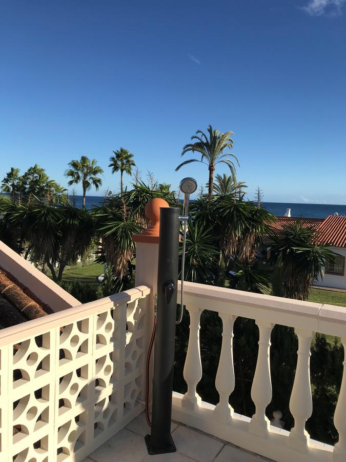 Marbella Villa On The Beach Exteriör bild