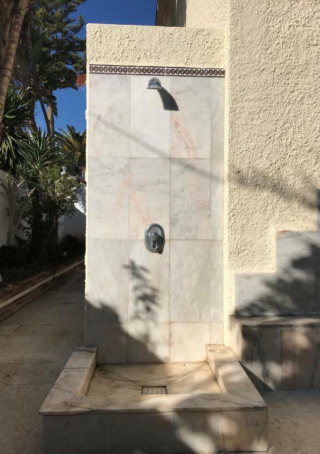 Marbella Villa On The Beach Exteriör bild
